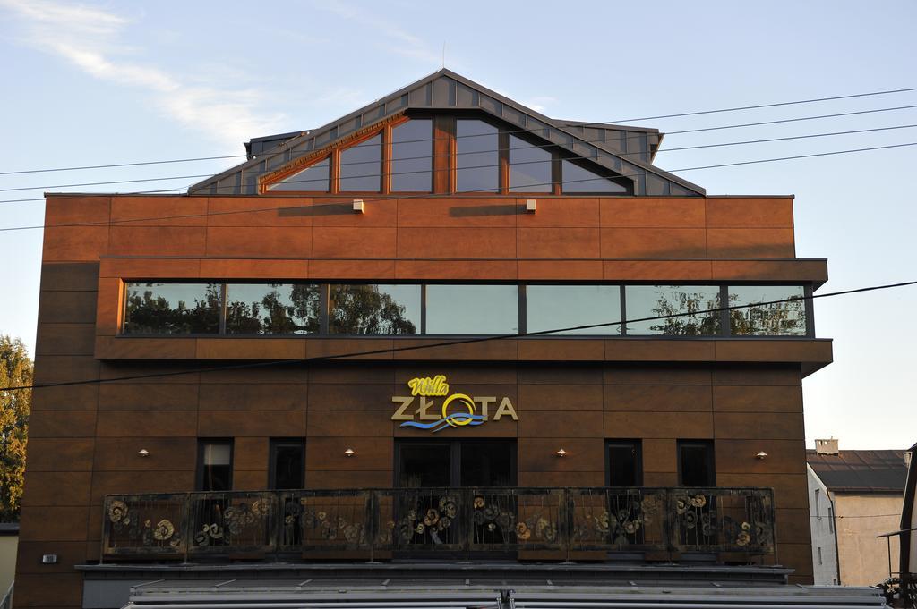 Hotel Willa Zlota Karwia Exterior photo